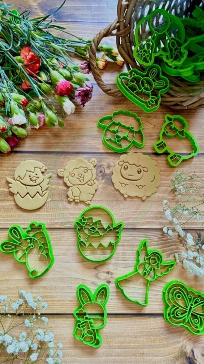 c6d33b0bebe0ca828e6efbe51f5b4cf4