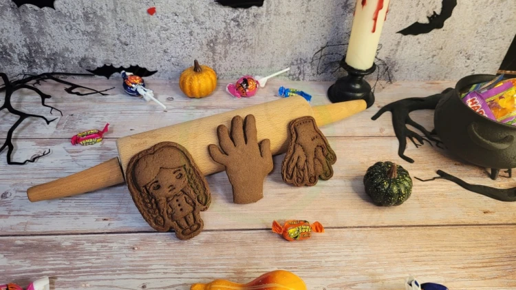 FOREMKA Wykrawacz do Pierników HALLOWEEN Wszystkich Świętych ZNICZ 10cm